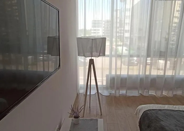 Need Lägenhet Warszawa