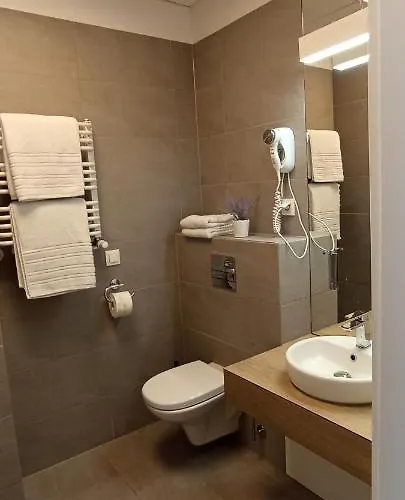 Need Lägenhet Warszawa